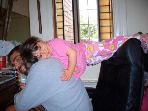 Lila climbs on the Papa