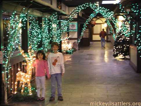 Isaac & Lila at Japantown