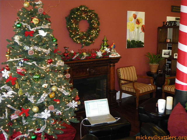 café Christmas tree
