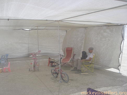 Burning Man 2007: Ranger Lefty in shade structure