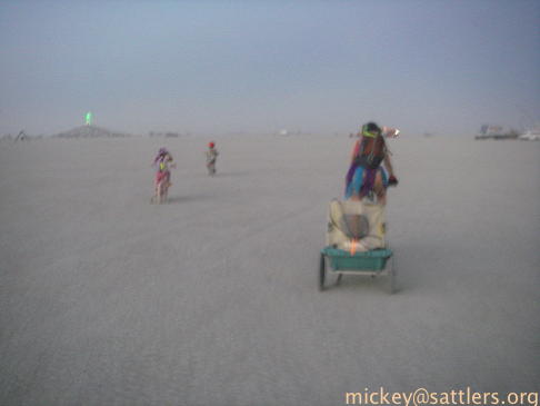 Burning Man 2007: family bicycle time
