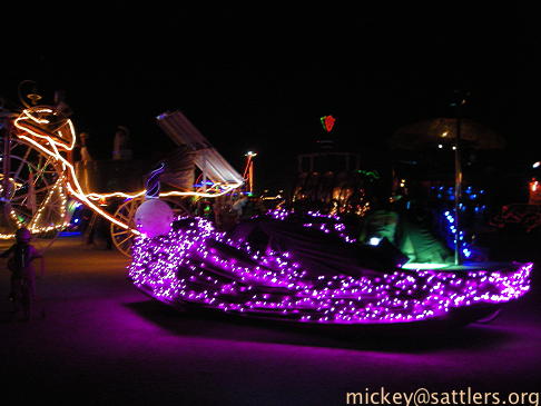 Burning Man 2007: nighttime art car