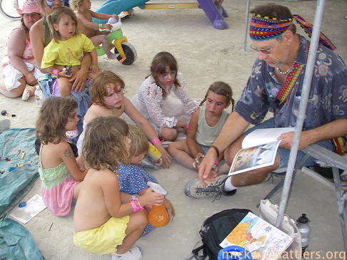 Burning Man 2007: Kidsville - story time!