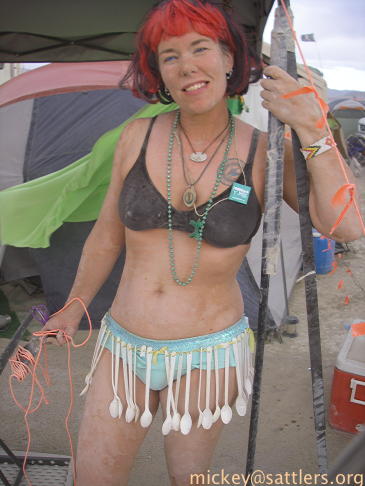 Burning Man 2007: Kidsville - spoon camper
