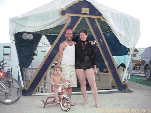 Burning Man 2007: Kidsville - even more neighbors