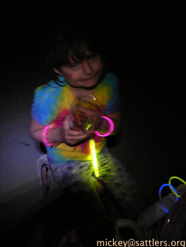 Burning Man 2007: Kidsville - Lila's glow bracelets