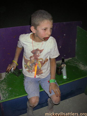 Burning Man 2007: Kidsville - Isaac and the smores