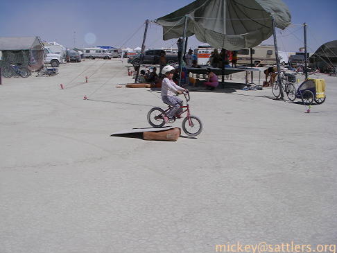 Burning Man 2007: Lila's bicycle jump