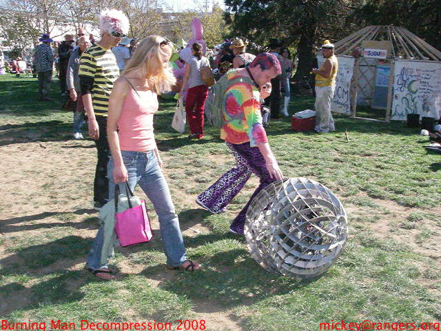 Burning Man San Francisco Decompression 2008: 