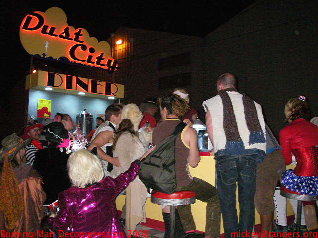 Burning Man San Francisco Decompression 2008: 